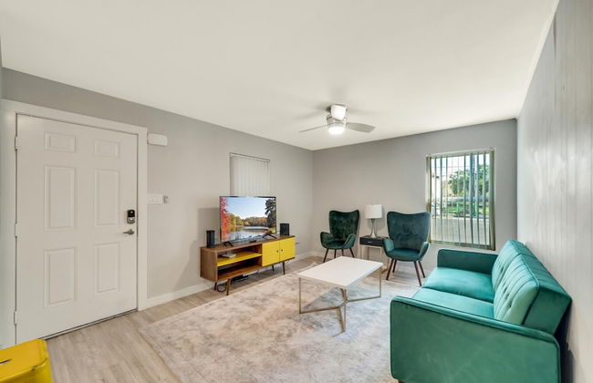 Modern 2BR Near UT Hyde Park Evonify - Foto 3