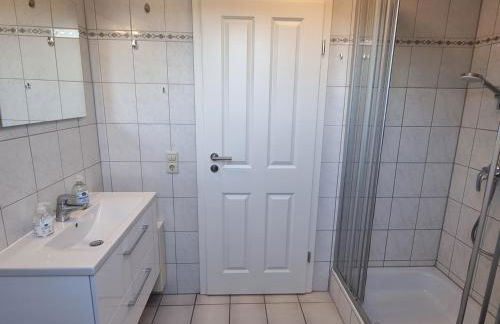 Ferienwohnungen Springer in Schönefeld OT Großziethen div Apartments für bis zu 6 Personen - Foto 45