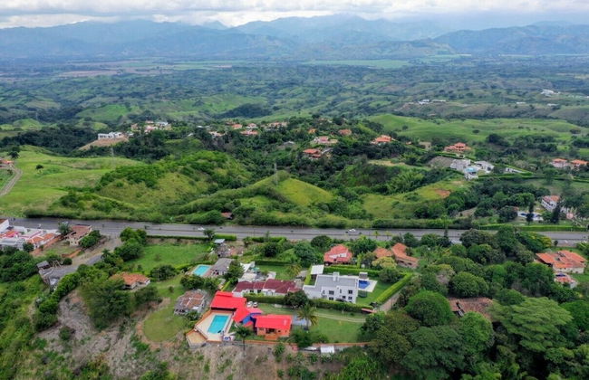 Country House in Cerritos, Pereira - Photo 19