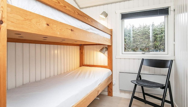 6 Person Holiday Home in Saltum - Foto 4, Habitación