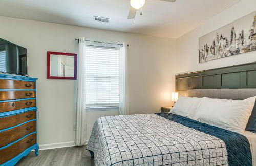 Centrally Located Raleigh Townhome with Pool Access - Foto 17