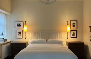 Painter's Cottage - Photo 2