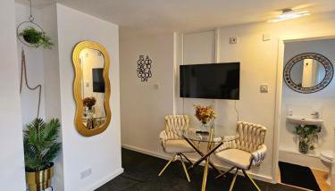 Deluxe Town Centre Studio Stevenage - Foto 5