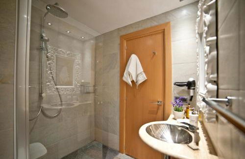 Tendency Sagrada Familia Deluxe - Photo 39