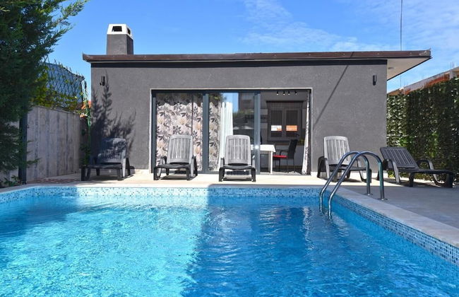 Bright Studio Apartment With Pool View - Foto 13