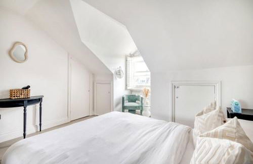 The Luxury 'Treehouse' - One bed Little Venice - Photo 37