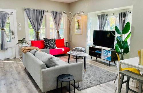 Artists Bungalow ARCADE King Beds near the beat - Foto 8