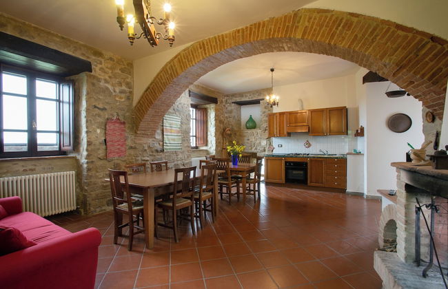 Castello di Cisterna - Foto 27