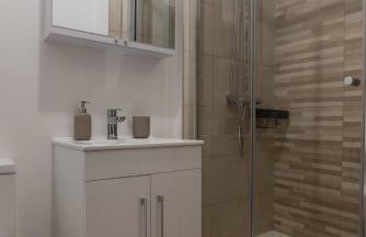 Modern Buxton Town House - Foto 18