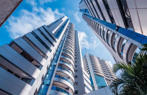 Apartamento ao lado do Shopping Salvador, piscina, academia, garagem - Foto 43