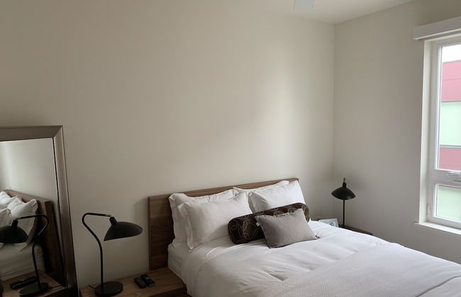 Domicile Suites at Marina SLU - Photo 7