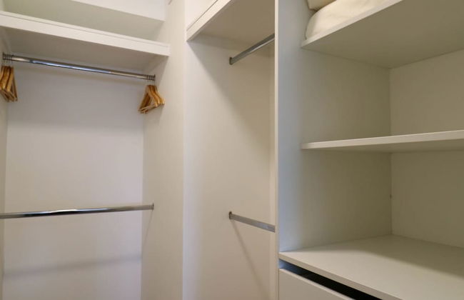 w Spectacular 2BR in the Heart of Miraflores - Photo 22