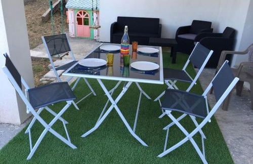 F2 REZ DE VILLA ENTRE MER ET MONTAGNE - Foto 17