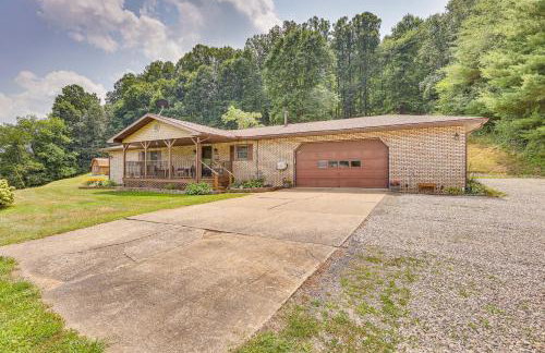 Spacious Ohio Family Home on 5-Acre Property! - Foto 33