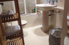 Apartamento luminoso cerca de Plenilunio y aeropuerto con garaje, piscina y vigilancia 24h, se hace factura si es necesario - Photo 11