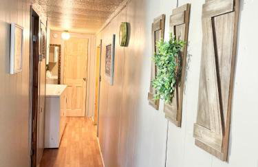 San Angelo Haven - A Mile from Bandera Main St - Foto 9