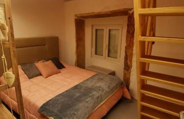 Linda House - Photo 13