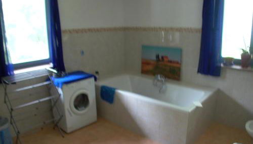 Gästezimmer Ferienwohnung VILLA ALEXA, mit Wallbox - Foto 5