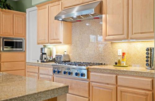 Hot Tub • Garden • Fire Pit • Gazebo • Office Room - Foto 21