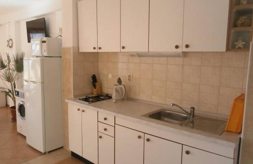 Apartments with parking space Igrane, Makarska - 13535 - Photo 9