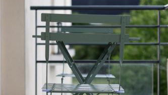 T2 très bien situé-refait-Balcon aménagé-box clos - Foto 4