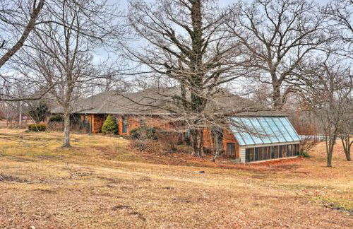 Spacious Home with Pond about 13 Mi to Columbia! - Foto 32