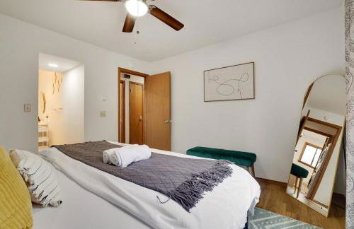 Hot tub - Game Loft & Arcade - 2 King Beds - Pet Friendly - Foto 30