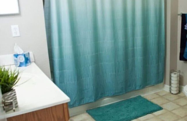 Venetian Bay #103 - Three Bedroom Townhome - Photo 12