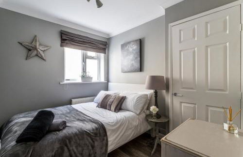 Seascape Beach House Hayling Island - Photo 17