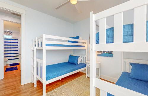 Sunset Bay - Photo 17