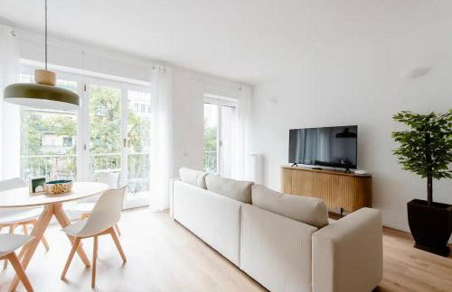 Luxury 2 bedroom Apartament, close to San Siro, Fiera and 10 min metro to Duomo - Foto 21