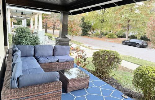 Cottontown Bungalow - Fast WiFi - Walk Downtown - Foto 22