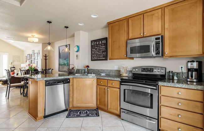 Moonlight by Avantstay Modern Home w/ Views & Direct Access to Rockaway Beach - Foto 19