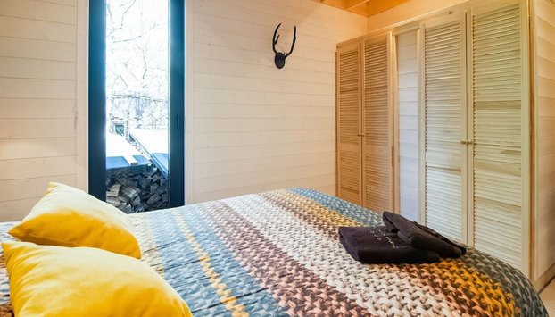 Idyllic Chalet in Biron with 2 Hot Tubs & Sauna - Photo 5, Room