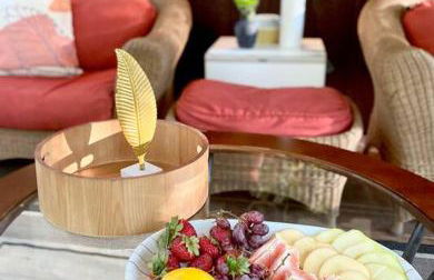 Chalet Retreat w/ Hot Tub, Short Walk to Lake & Pool - Photo 15