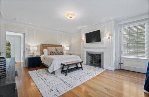 Private Resort Mansion with Pool - Foto 24