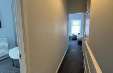 4BR Modern & Stylish, Contractors, Parking - Foto 12