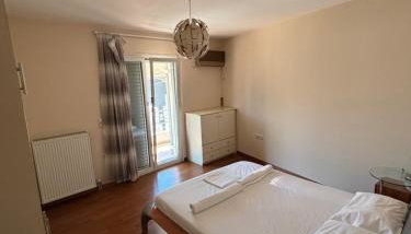 Elegant Flat in Elliniko with Sea View & Parking - Foto 3