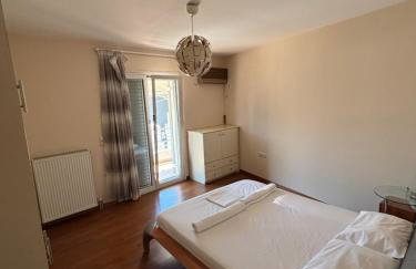 Elegant Flat in Elliniko with Sea View & Parking - Foto 3