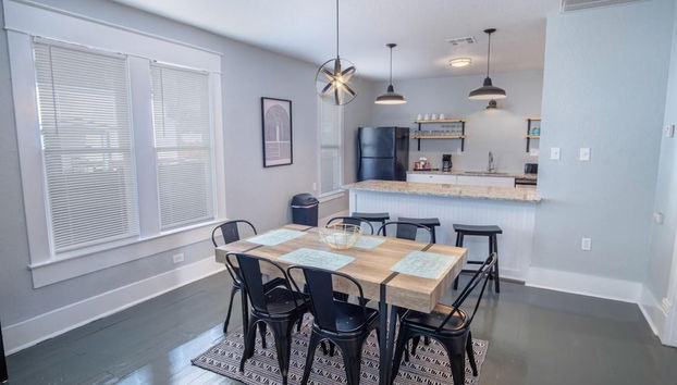 Wonderful 3 BR 2 BA Near Downtown - Foto 4, Camera