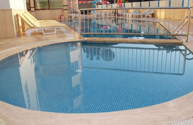 Sailor Apart Hotel - Photo 19