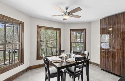 Porch Paradise by Avantstay New Pool, Firepit - Foto 36