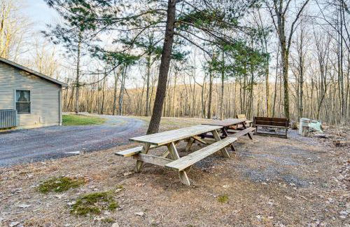 Hike, Fish and Unwind Home with Fire Pit in Woodward! - Foto 29