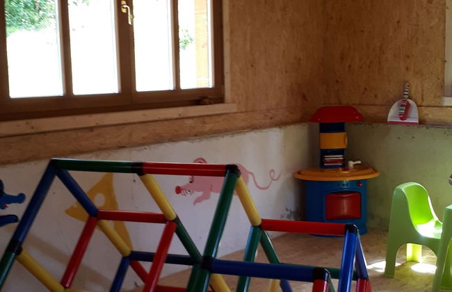 Chalet in Reinskopf With Fireplace and Balcony - Photo 13