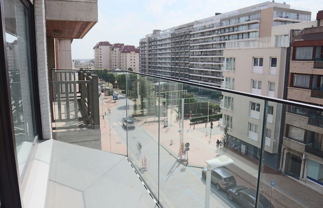 Apartment in Nieuwpoort Near the Beach - Photo 9