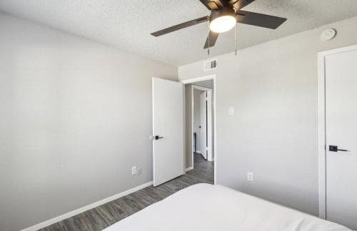 The Landry 278 Spacious and Cozy 2 Bedroom 1bth - Foto 27