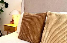 Newly refurbished 2 BR Apartment in South London - Photo 31