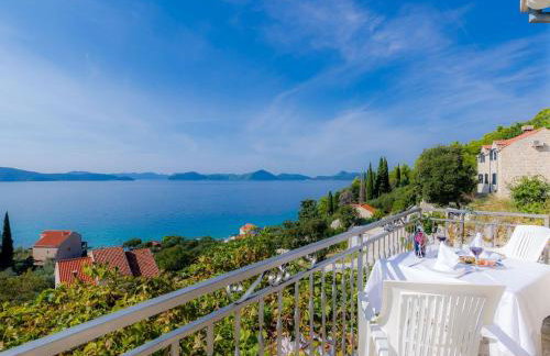 Apartments Cypress Sea Cove - Comfort Studio Apartment with Balcony and Sea View A1 - Foto 1