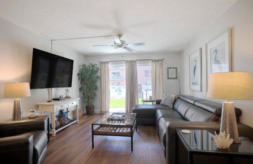 Fully Updated, Ground Floor, Poolside With Great Ocean View - Unit 49! - Foto 6