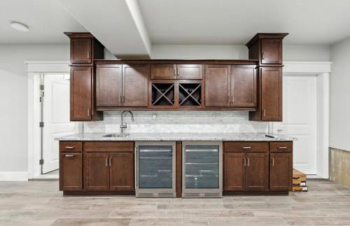 The White House Coveted Triplex Near Lake - Foto 64